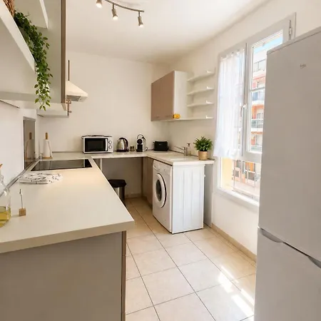 Apartment Spacieux Le Royal Plaza - Center - Option Parking