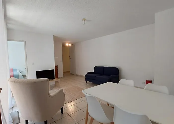 Апартаменти T3 Royal Plaza Center *